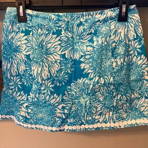 Like new Lilly Pulitzer skort size 0
